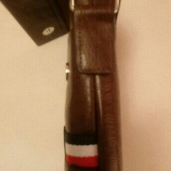 Seoneyu's 3-In-One Handbag Tote Shoulder Bag ! - Picture 3 of 8